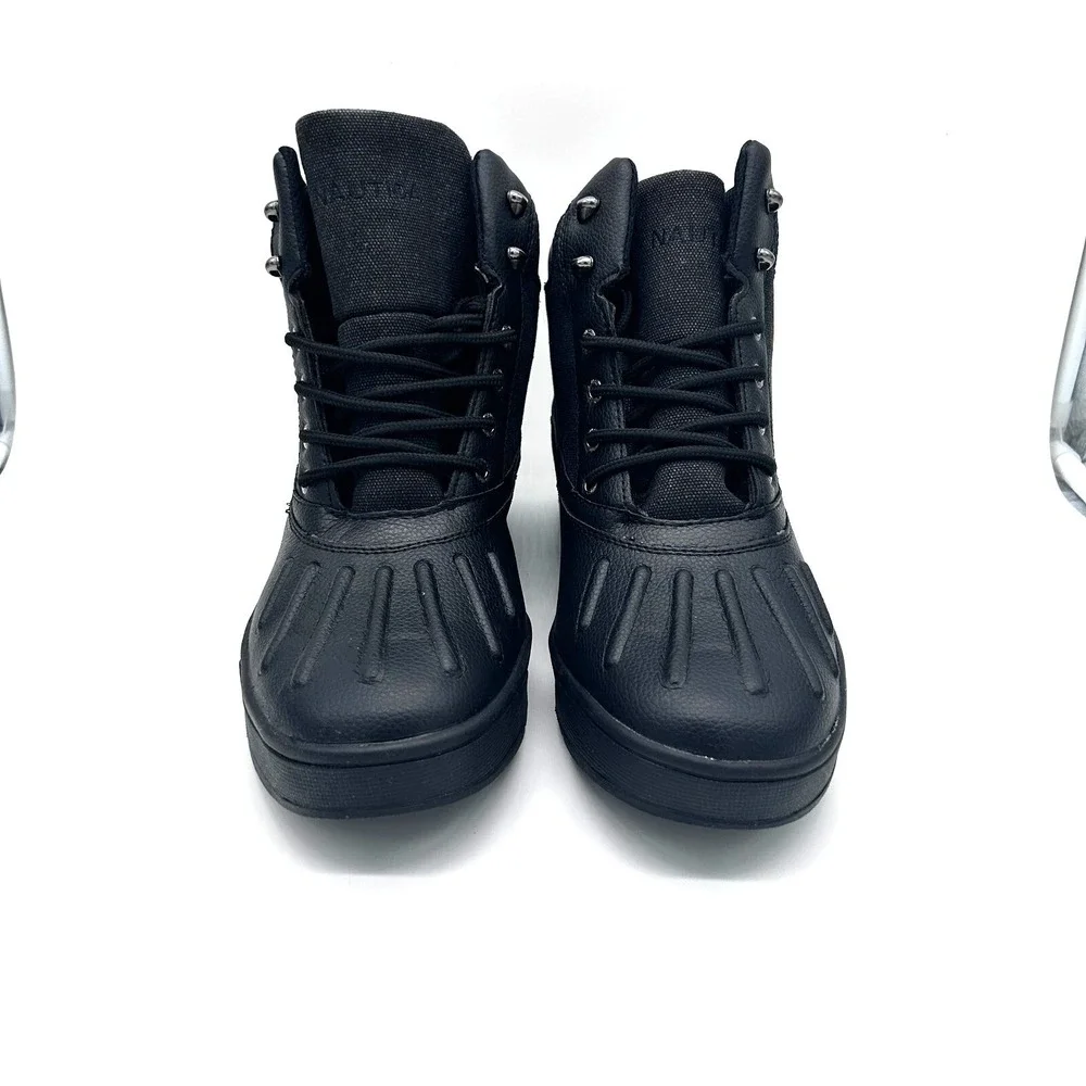 Nautica Mens Duck Boot Size 11  New Bedford/ Black Canvas‎